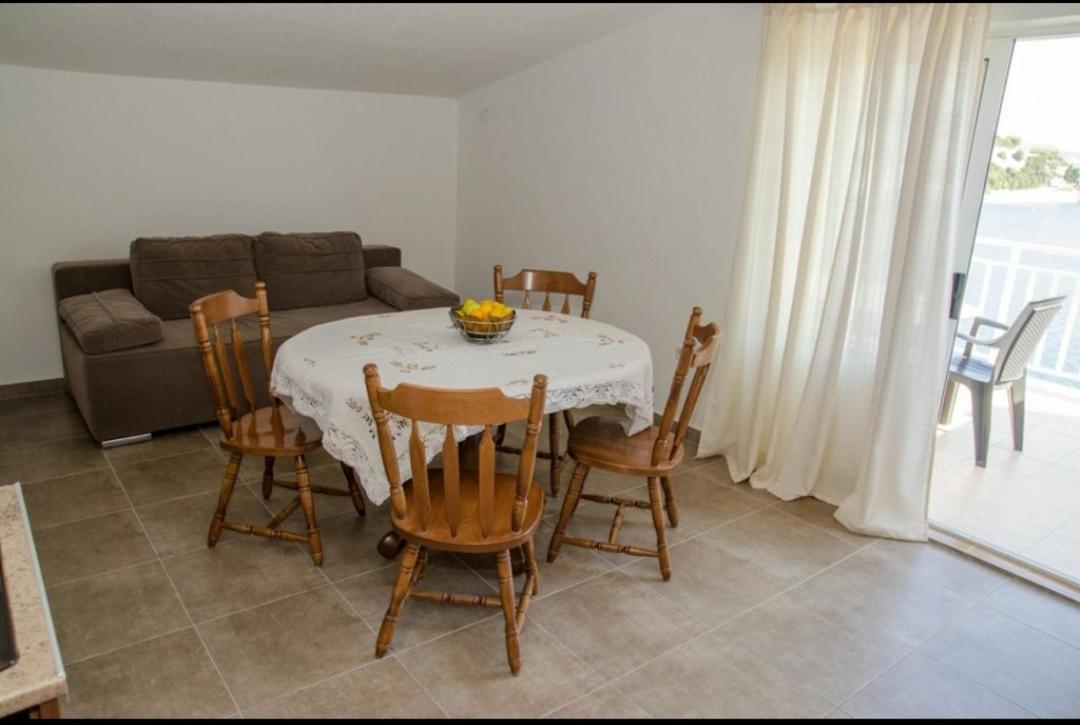 Apartmani Alfijo كليك المظهر الخارجي الصورة
