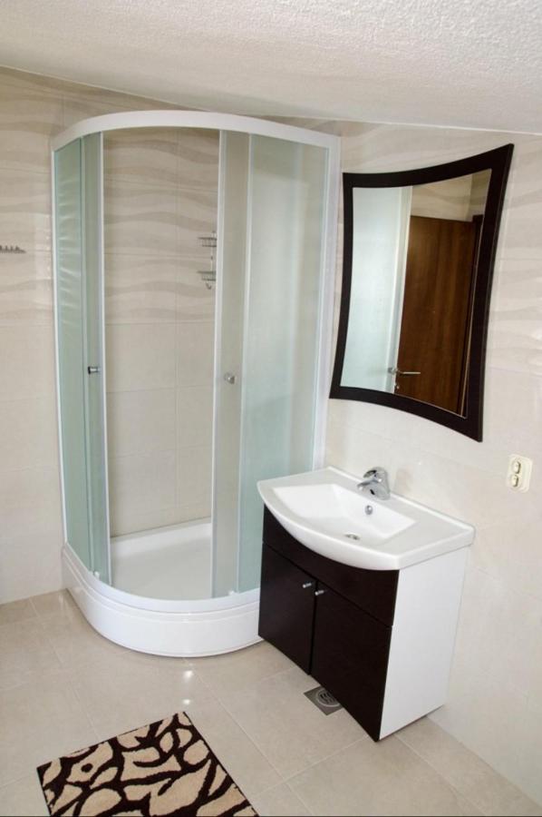 Apartmani Alfijo كليك المظهر الخارجي الصورة